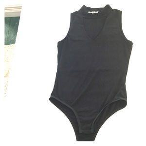 Sleeveless bodysuit